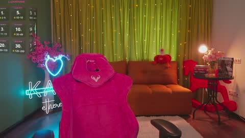 Katy      -    online show from 04/23/26, 03:19