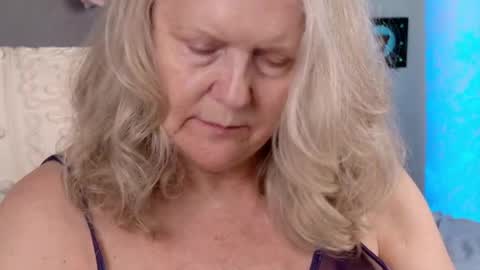 katy_nicole online show from 04/18/26, 06:56