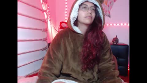 Snapshot of katy_queen chatting on 10/15/25, 05:18 Katy online show from 10/15/25, 05:18