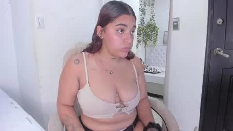 katy_sam online show from 06/11/26, 11:52
