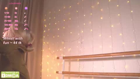 Snapshot of katy_snacks chatting on 02/26/26, 03:00 Katy online show from 02/26/26, 03:00