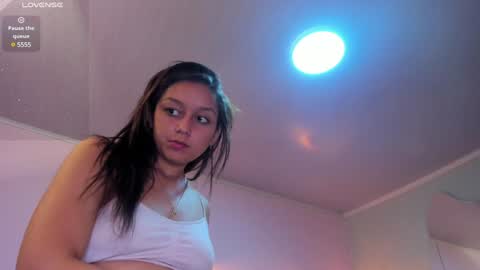 Snapshot of katy_sweet19 chatting on 01/26/25, 01:20 Katy online show from 01/26/25, 01:20