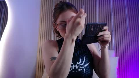 Katy Van online show from 04/22/26, 09:27