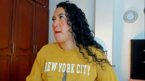 KATYAJHONSS online show from 10/04/25, 07:23