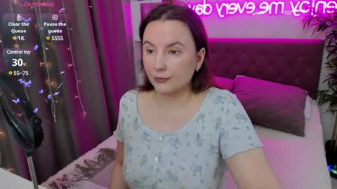 Snapshot of katyaneilson chatting on 02/01/25, 05:39 Kate online show from 02/01/25, 05:39