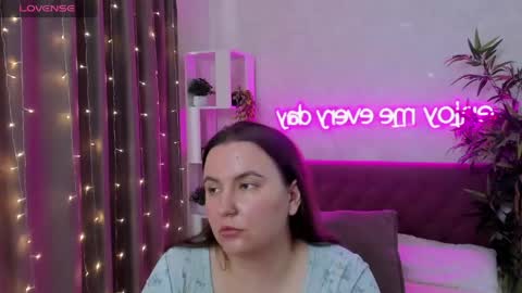Snapshot of katyaneilson chatting on 05/01/26, 07:13 Kate online show from 05/01/26, 07:13