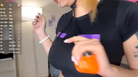 Snapshot of katyberryx chatting on 03/30/26, 04:35 Kate online show from 03/30/26, 04:35