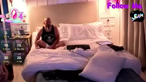 katycouple69 online show from 04/24/26, 02:14