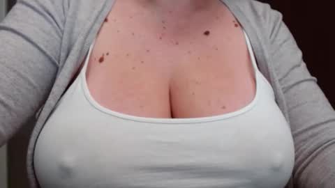 Katy online show from 11/18/25, 03:12