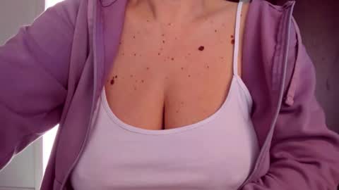 Katy online show from 04/17/26, 07:00