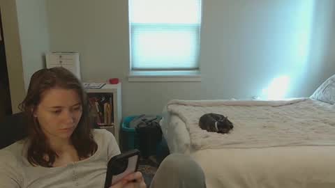 Katy online show from 04/15/26, 04:36