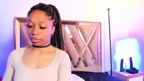 katyortiz online show from 11/20/25, 11:43