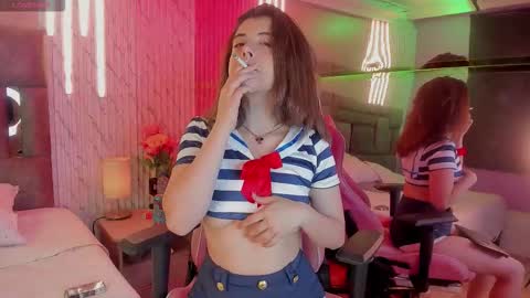 Snapshot of katyparisi chatting on 02/06/26, 08:12 Katy Parisi online show from 02/06/26, 08:12