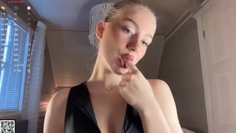 kate online show from 02/11/26, 12:54