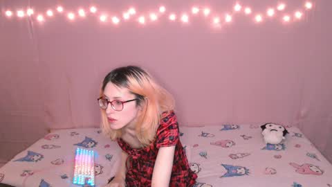 Tiffany online show from 04/10/26, 04:01