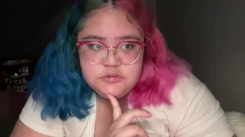 Snapshot of kawaiiasianbbw chatting on 10/15/25, 02:22 KawaiiAsianBBW online show from 10/15/25, 02:22