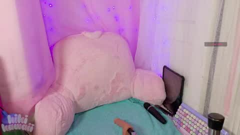 Snapshot of kawaiikiki247 chatting on 05/21/26, 12:56 Kiki Kawaii online show from 05/21/26, 12:56
