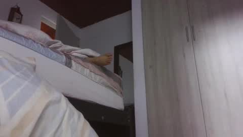  Khawit  online show from 10/21/25, 07:20