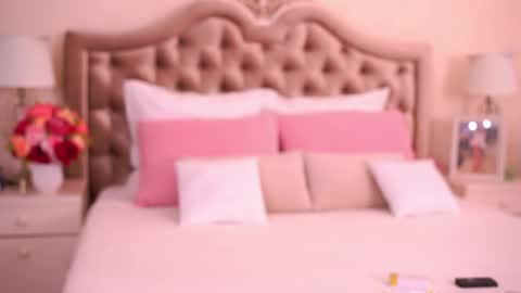 Kaya online show from 04/18/26, 03:54