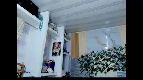 kayla online show from 03/01/26, 05:26