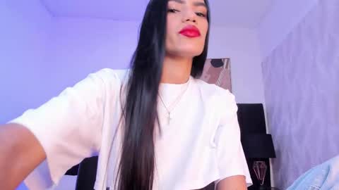 Kayla  online show from 12/05/25, 11:41