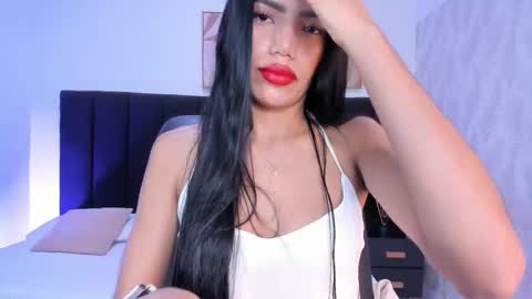 Kayla  online show from 02/04/26, 11:38