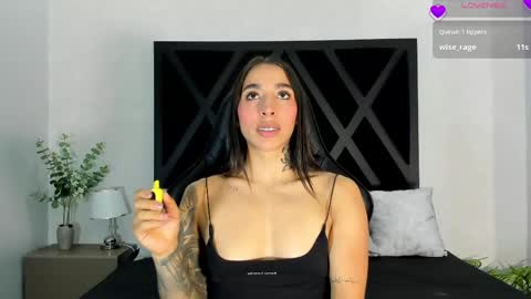 Snapshot of kayla_batista01 chatting on 06/10/26, 12:11 KAYLA BATISTA online show from 06/10/26, 12:11
