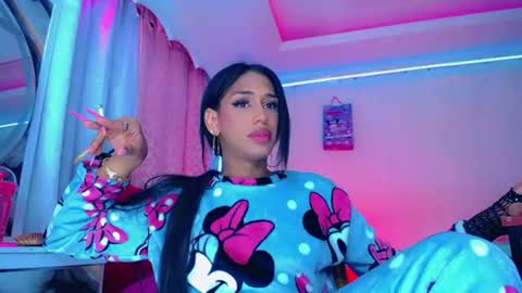 Snapshot of kayla_sexx chatting on 06/25/26, 05:23 kayla_sexx online show from 06/25/26, 05:23