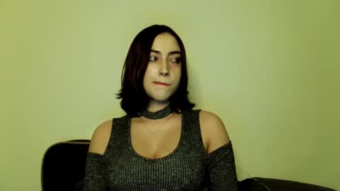 kayla online show from 12/16/25, 07:19