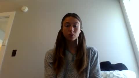 kaylaelizabeth97 online show from 11/22/25, 07:13