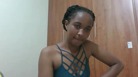 kaylar online show from 04/04/26, 04:11