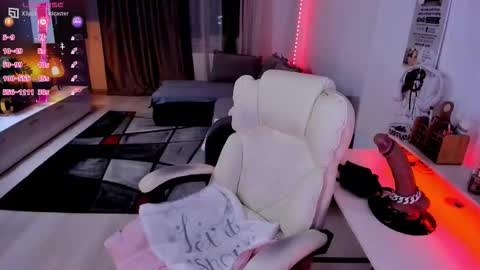 kaylee online show from 02/11/26, 04:34