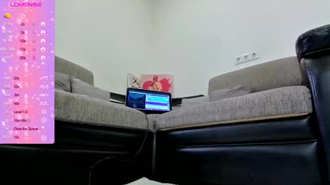 Snapshot of kaylee_ee chatting on 12/18/24, 06:53 kaylee_ee online show from 12/18/24, 06:53