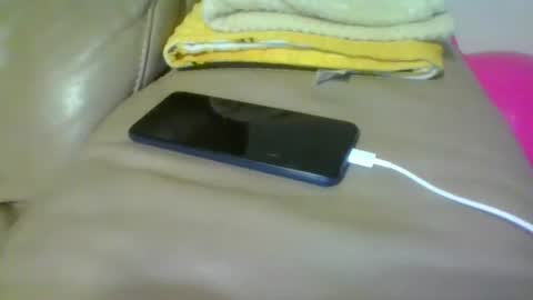 kaylee kakes online show from 10/29/25, 03:25