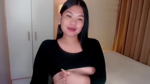 Y O U R        F U T U R E       K A Y L E E  online show from 01/13/25, 10:45