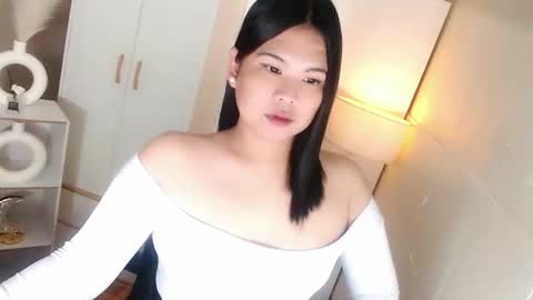 Y O U R        F U T U R E       K A Y L E E  online show from 02/08/26, 09:07