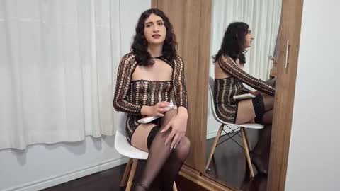 Kaylee Sims online show from 12/19/25, 02:07