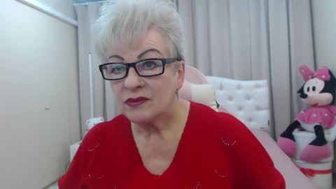 kaylesmoll online show from 02/20/26, 07:58