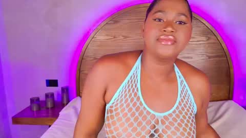  KAYLIE  online show from 04/21/26, 10:23