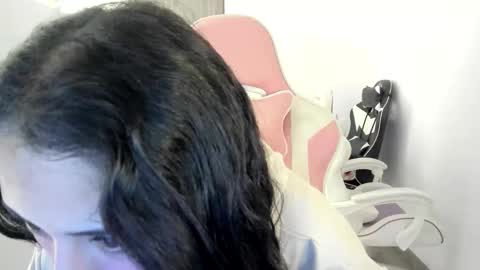 Snapshot of kaylie_xxx chatting on 09/22/25, 11:12 kaylie online show from 09/22/25, 11:12