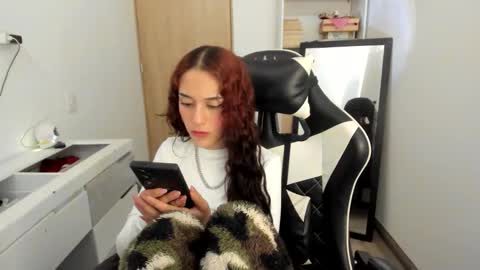 kaylie online show from 04/29/26, 07:09
