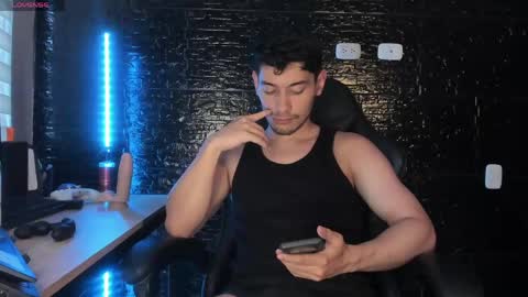 Kayn online show from 04/20/26, 06:42