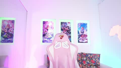 Snapshot of kayraowen chatting on 01/28/25, 02:42 Kayra online show from 01/28/25, 02:42