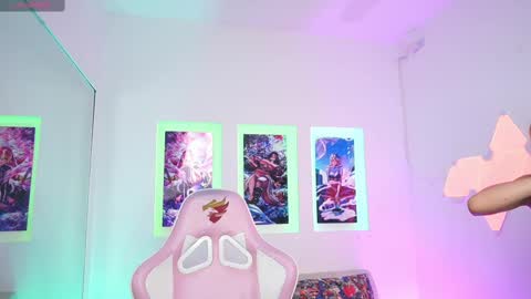 Snapshot of kayraowen chatting on 02/12/25, 11:40 Kayra online show from 02/12/25, 11:40