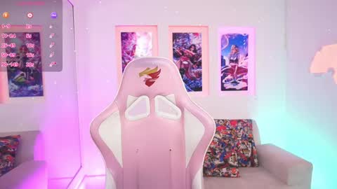 Snapshot of kayraowen chatting on 02/21/25, 11:33 Kayra online show from 02/21/25, 11:33