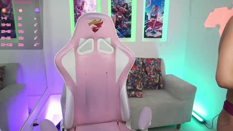 Snapshot of kayraowen chatting on 02/22/25, 11:46 Kayra online show from 02/22/25, 11:46