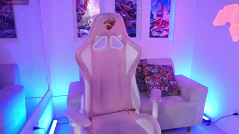 Snapshot of kayraowen chatting on 03/01/25, 11:39 Kayra online show from 03/01/25, 11:39