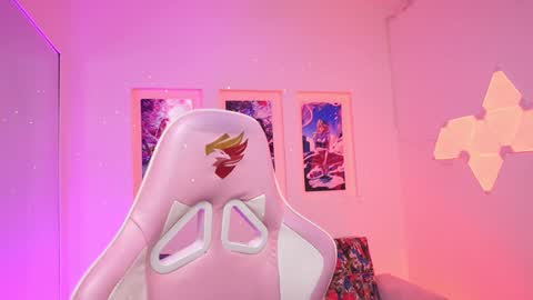 Snapshot of kayraowen chatting on 03/12/25, 11:31 Kayra online show from 03/12/25, 11:31