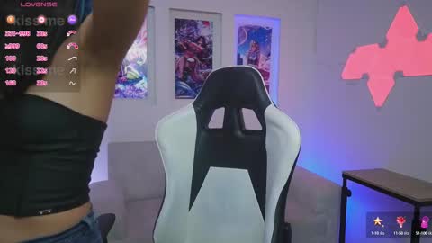 Snapshot of kayraowen chatting on 10/02/25, 11:50 Kayra online show from 10/02/25, 11:50