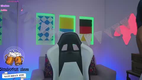 Snapshot of kayraowen chatting on 10/04/25, 11:41 Kayra online show from 10/04/25, 11:41